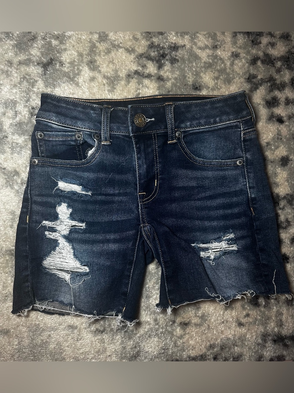 American Eagle Outfitters Dark Blue Distressed Denim Jean Shorts Size 00